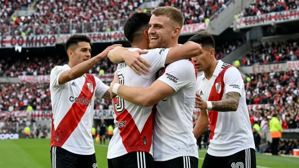 Lucas Beltrán regresa a River Plate: préstamo con opción de compra obligatoria de 6,700,000 euros