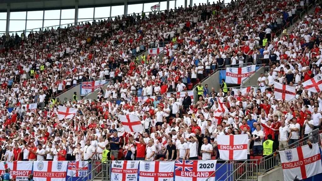 Más de 2,300 aficionados ingleses con prohibición de viajar a México, Estados Unidos y Canadá durante la Copa del Mundo 2026