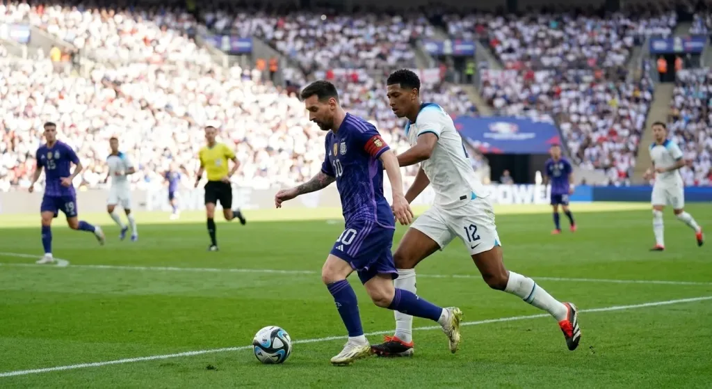 Argentina e Inglaterra se enfrentan en semifinales del Mundial 2026 con batalla táctica de alto nivel