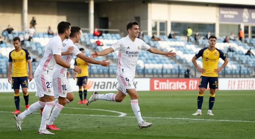 Mourinho gana su primer partido al regreso al Real Madrid con gol de Yáñez ante el Alcorcón