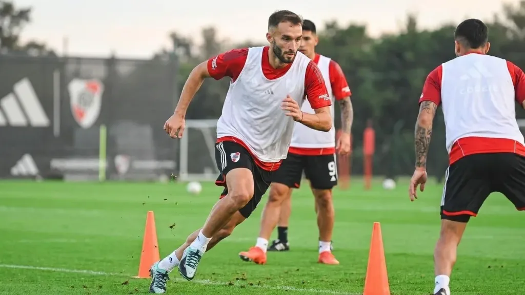 La llegada de Otamendi podría revertir la marginación de Germán Pezzella en River Plate