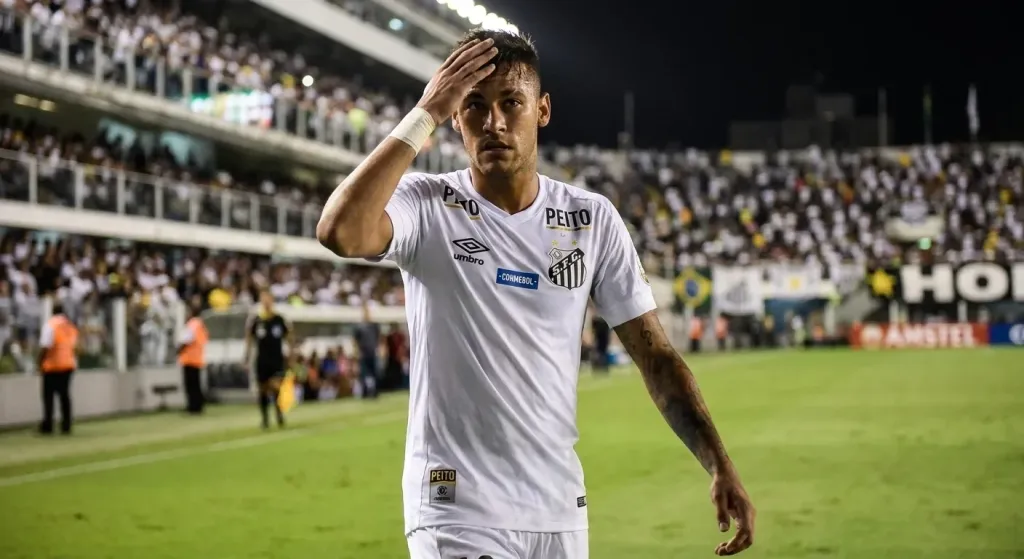 Santos remonta 2-1 al Macará en Copa Sudamericana