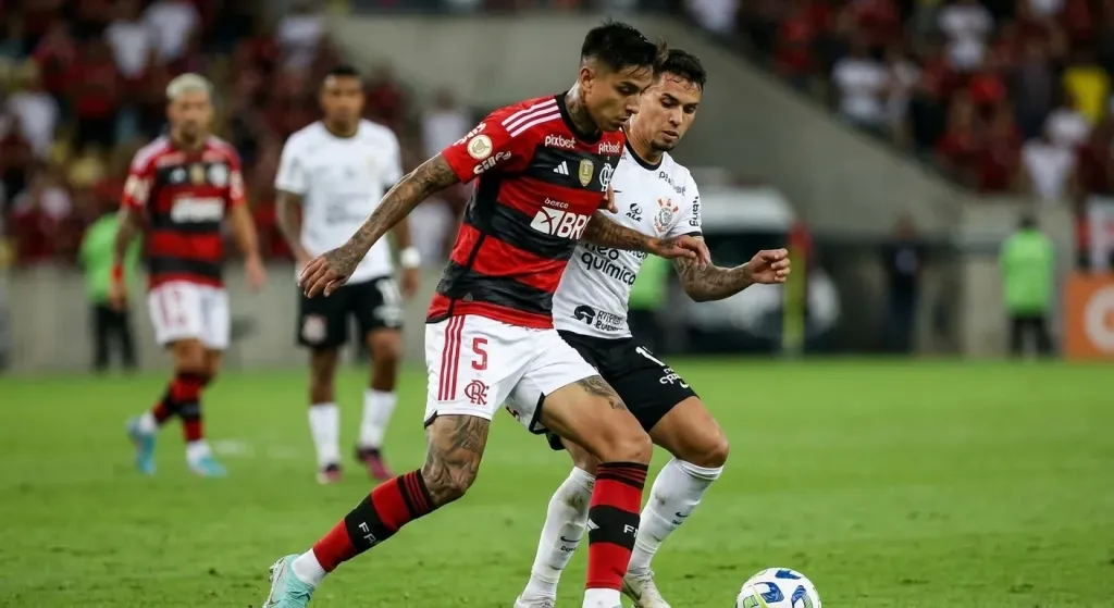 Erick Pulgar wants to stay at Flamengo, but he's holding out for more money