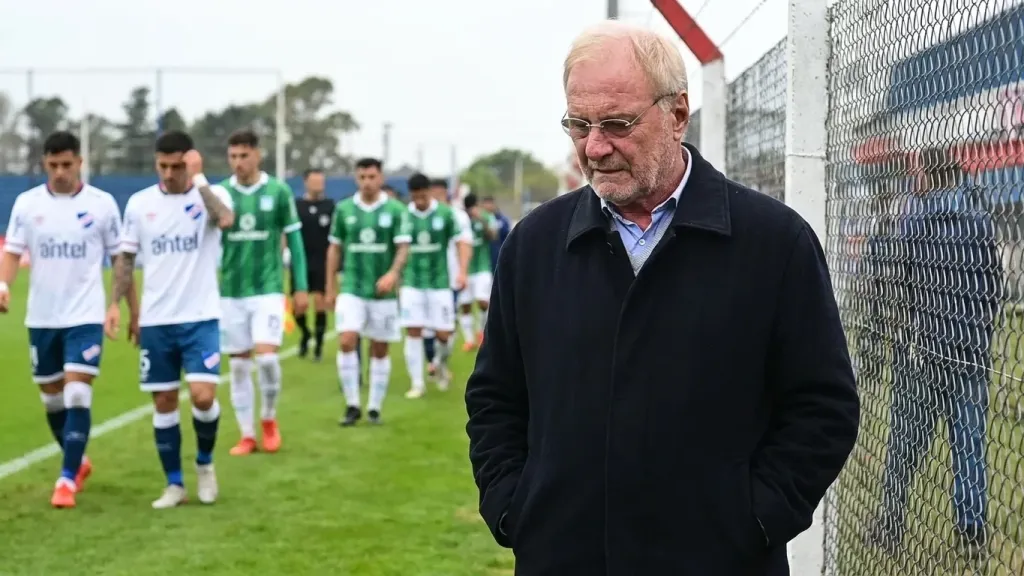 Nacional fires Jorge Bava as head coach after loss to Racing
