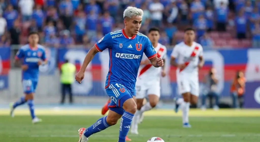 Lucas Assadi has an exit clause at Universidad de Chile and could leave if a club pays it