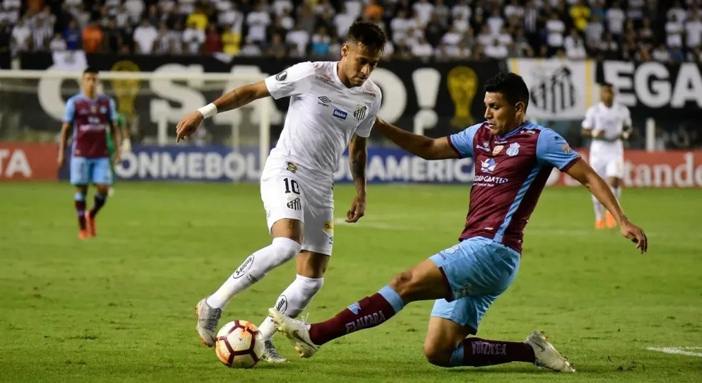 Santos travel without Neymar or Gabigol to face Macara