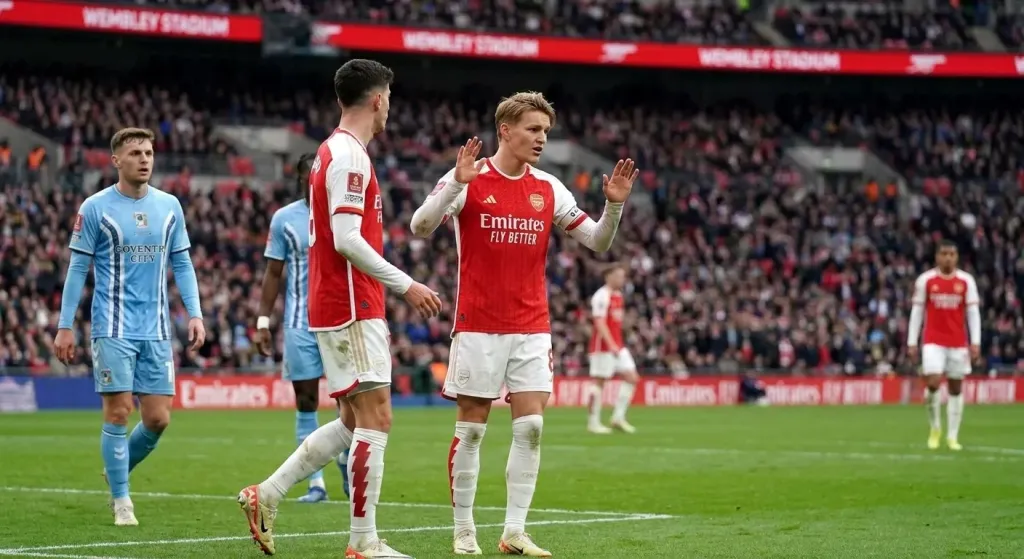 Arsenal buscará revalidar el título en casa ante Coventry