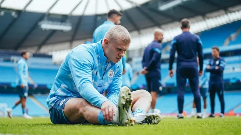 Haaland Shaves Off Iconic Blond Mane Ahead of Manchester City Season Opener