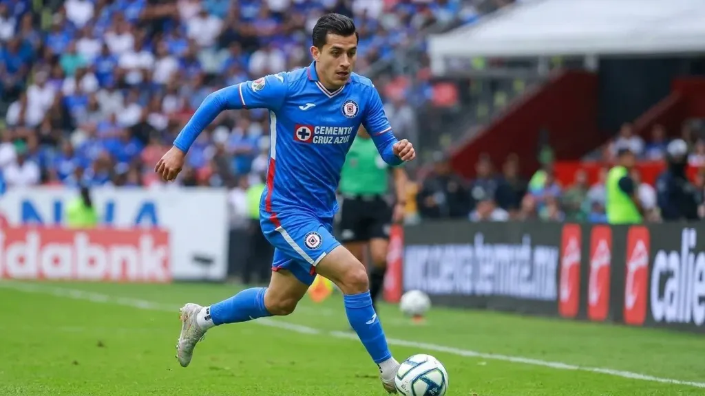 Alan Mozo arrives at Cruz Azul to close out a year of patchwork at right back