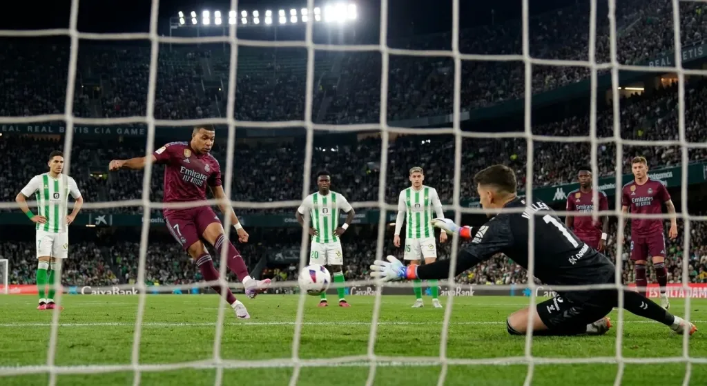 CTA Backs Valles on Mbappé's Missed Penalty Against Betis