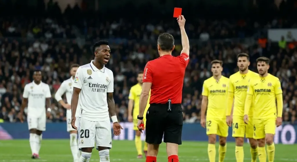 Vinícius scores, VAR wipes it out, then sends him off against Villarreal