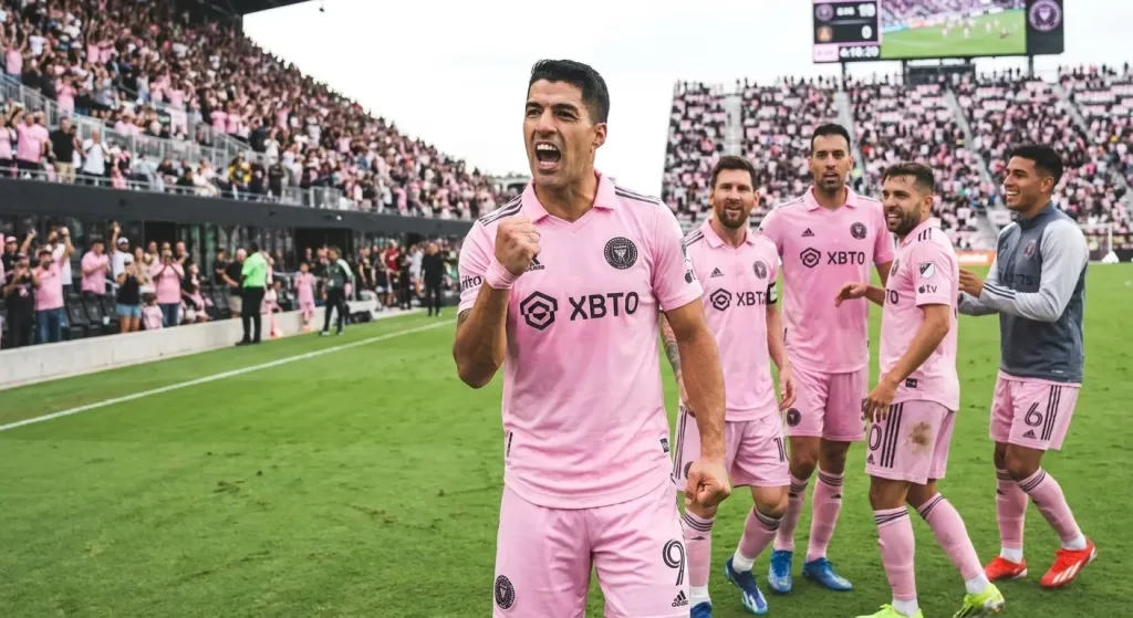 Luis Suárez reaches 100 goal contributions for Inter Miami in rout of Atlanta United