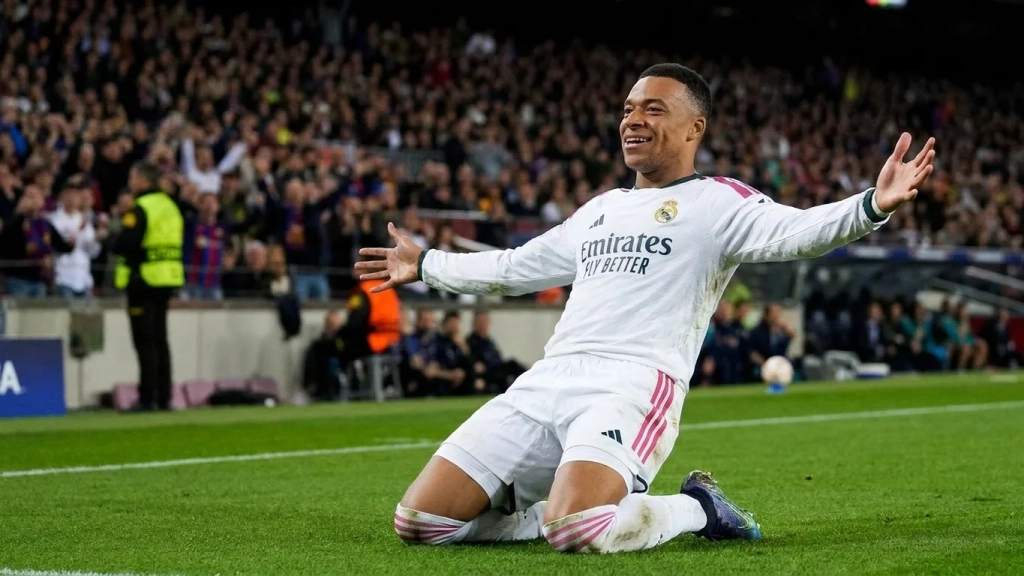 Mbappé llega a los 100 goles con el Real Madrid en apenas 116 partidos