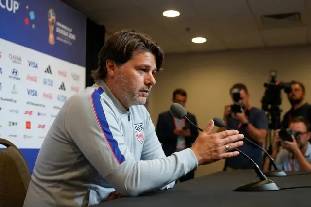 Pochettino se disculpa con la prensa antes de enfrentar a Bosnia
