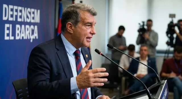 Laporta toma posesión como presidente del Barça