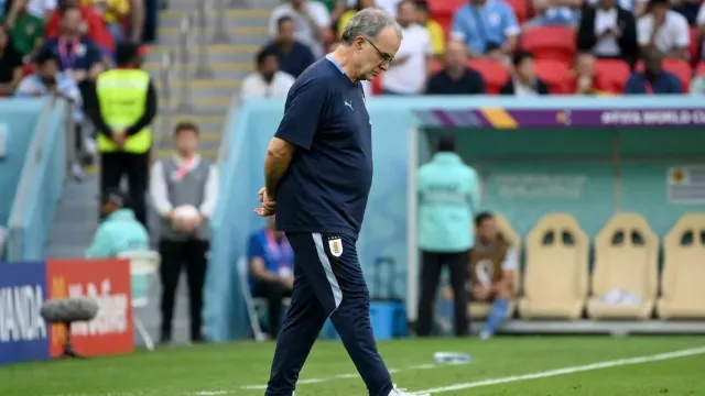 Bielsa defiende su gestión tras la eliminación de Uruguay