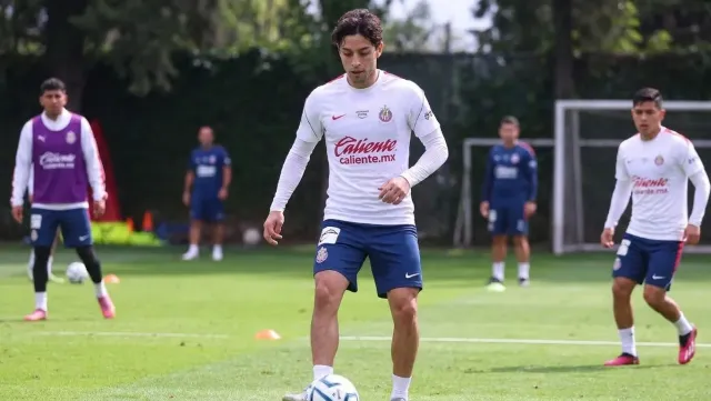Chivas anuncia alianza multianual con Nike