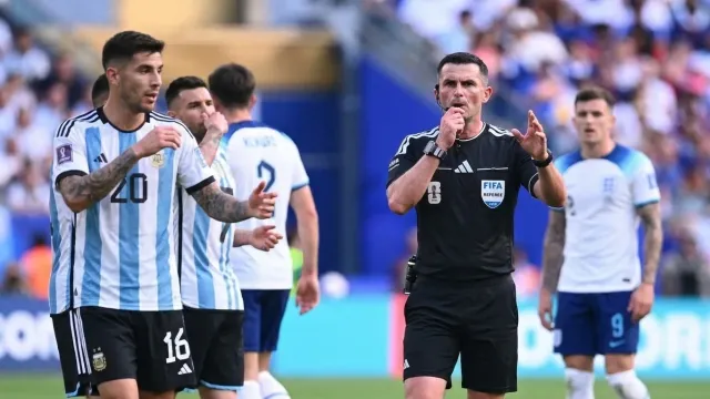 Árbitros ingleses no dirigirán a Argentina en el Mundial 2026