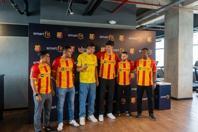 Herediano presenta seis refuerzos para el Apertura 2026