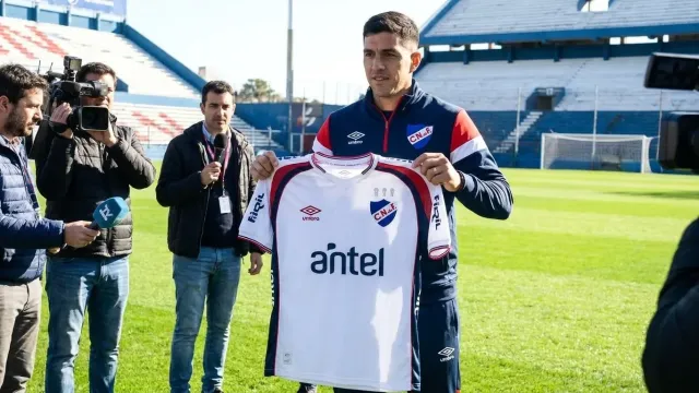 Nacional lanza camiseta blanca para arqueros en 2026