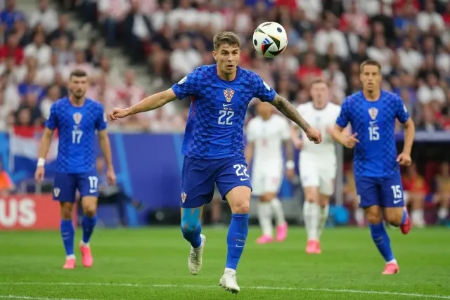 Vušković es nuevo jugador del Brighton