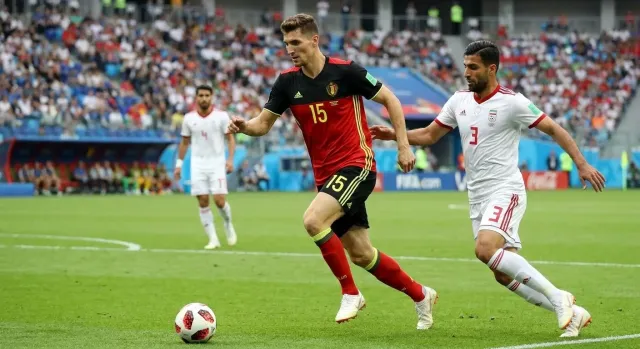 Meunier llega al Sunderland para jugar Europa League