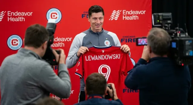 Lewandowski llega al Chicago Fire desde el Barcelona
