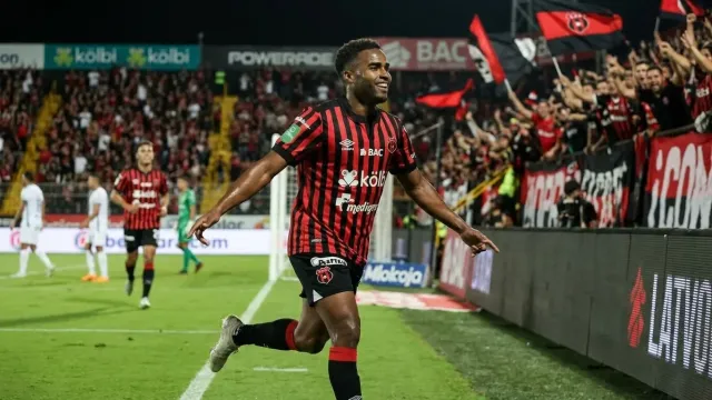 Mitchell podría volver a Alajuelense en préstamo