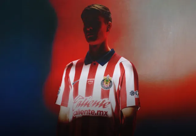 Nike lanza uniformes de Chivas para Apertura 2026