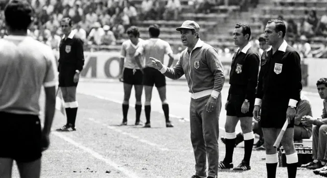 Hohberg, el argentino que más lejos llevó Uruguay en un Mundial