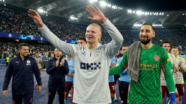 Haaland protagoniza viral "remo vikingo" en boda de Donnarumma