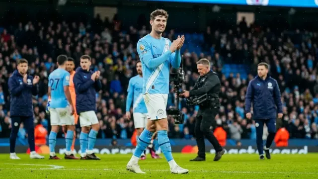 Stones firma con el Inter de Milán por dos temporadas