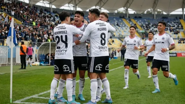 Colo Colo vence 4-3 a Everton y suma 8 victorias seguidas
