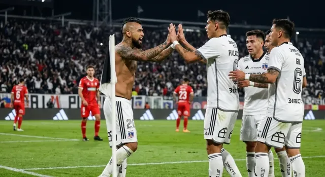 Colo Colo vence a La Calera y amplía su ventaja