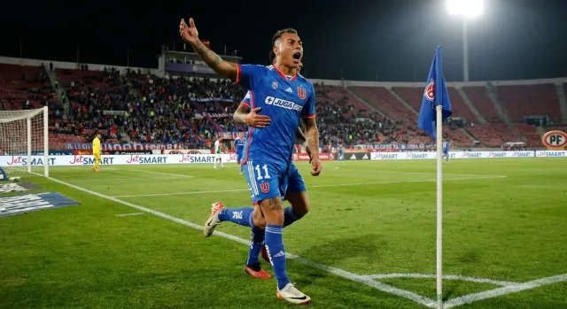 Vargas alcanza 100 partidos con gol ante Palestino