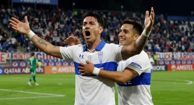 Estudiantes y Universidad Católica empatan sin goles en Octavos