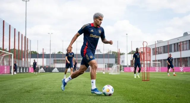Díaz juega contra Leipzig en amistoso del Bayern
