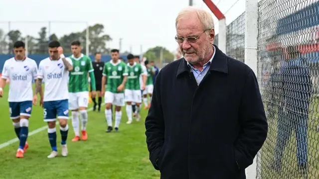 Nacional fires Jorge Bava