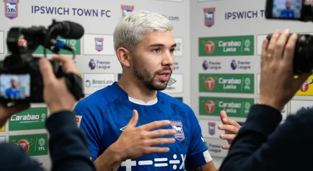 Enciso regresa a Ipswich por 30 millones de euros