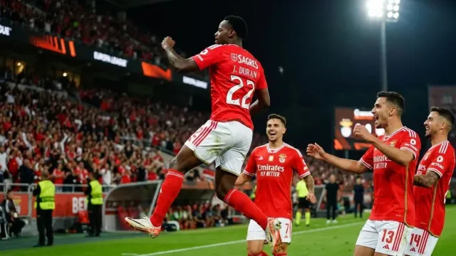 Benfica 3-1 Aarhus en la vuelta por Europa League
