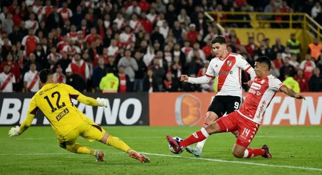 Santa Fe busca mantener su solidez defensiva ante River en el Monumental