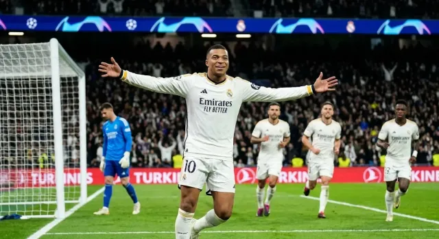 Mbappé anota triplete en la goleada madridista