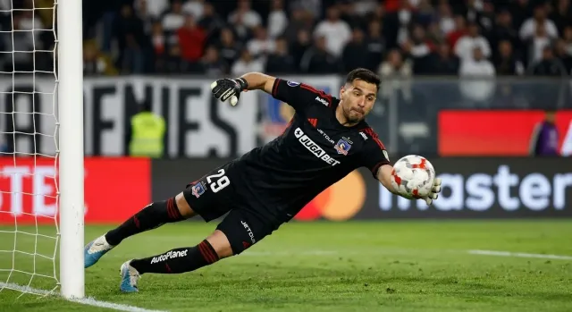 Vozinha wins on Colo Colo debut