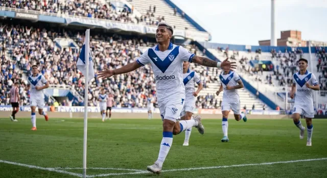 Vélez beats Estudiantes, keeps unbeaten run alive