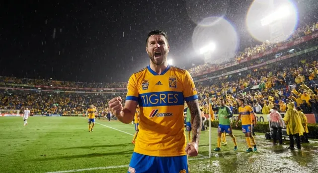 Necaxa remonta y escapa con empate ante Tigres