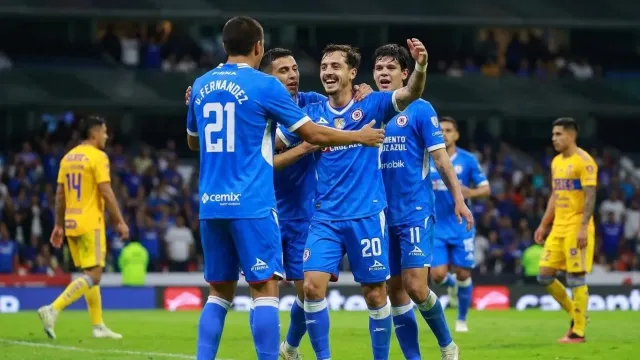 América y Cruz Azul se citan en el Clásico Joven con historias opuestas