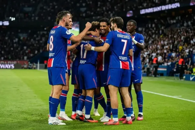 PSG debe reinventarse para defender la Champions, dice Luis Enrique