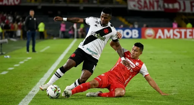 Hinestroza sin impacto en empate de Vasco da Gama