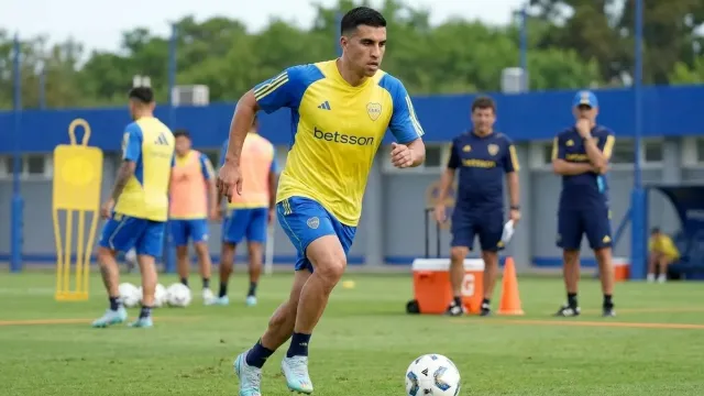 Battaglia se reincorporó a los entrenamientos de Boca tras operación