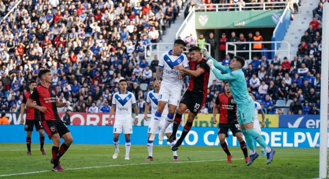 Soñora rescata el empate para Newell's en el minuto 92